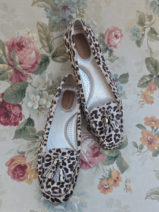 Sperry Shoes - Sperry Top Sider Leopard Print Tassel Loafers Tan/Brown/Black Women's 9